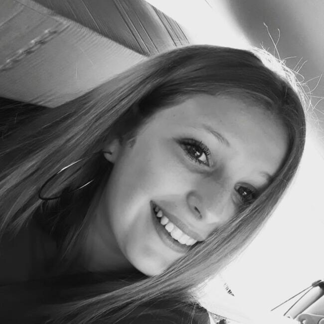 Babysitter in Saint-Ghislain: Lenais