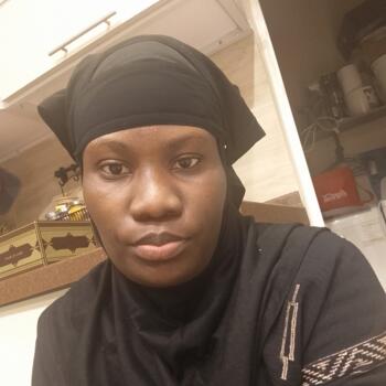 Nanny Jeddah: Shamim