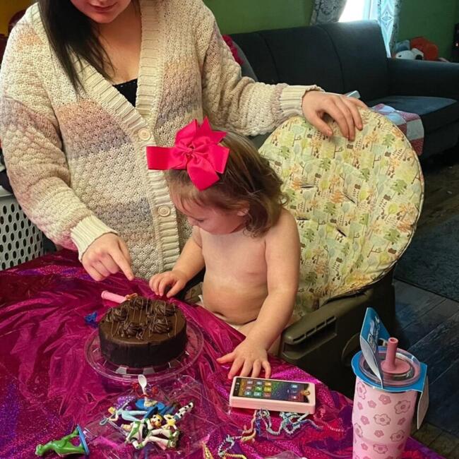 Nanny in Caledonia (Michigan): Riley