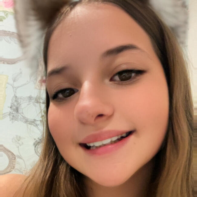 Babysitter in Perth: Mikayla