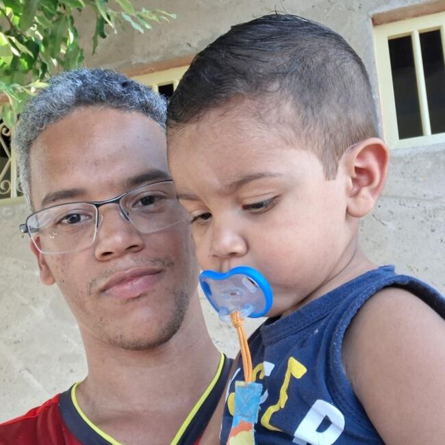 Emprego de babá em Sumaré: Guilherme