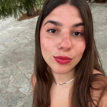 Babysitter στην περιοχή Αρτέμιδα: Στάβαρη Σοφία