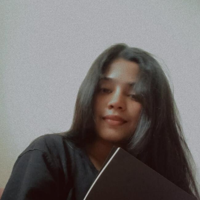 Thāne में बेबीसिटर: Sana