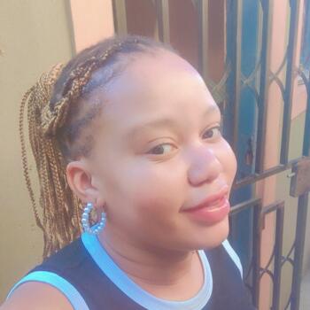Babysitter Katlehong: Nompumelelo