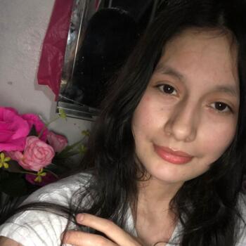 Babysitter in Limactambo: Yanina