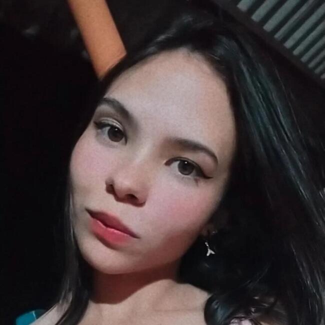 Babysitter in Curitiba: Karen