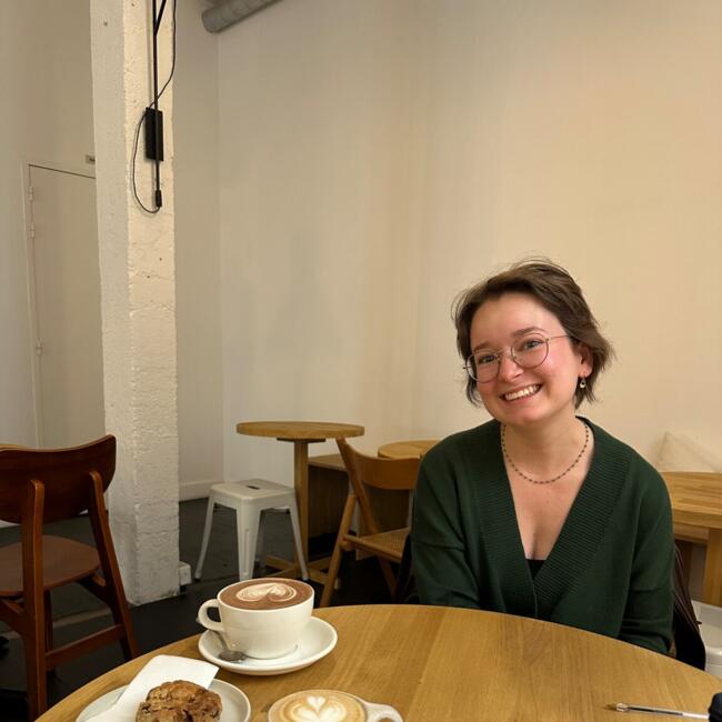 Babysitter in Berlin: Emie