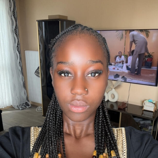 Babysitter in Paris: Mariama