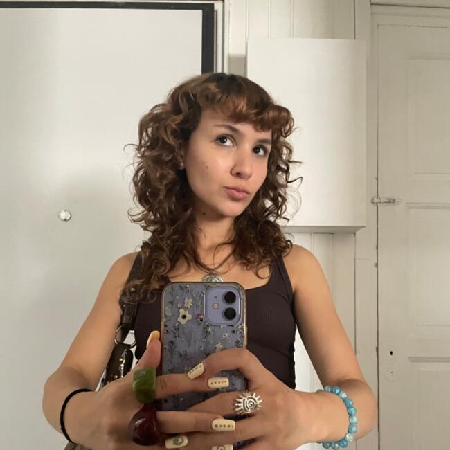 Babysitter in Aubervilliers: Sara