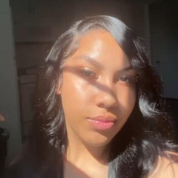 Babysitter in Farmingdale: Edeejah