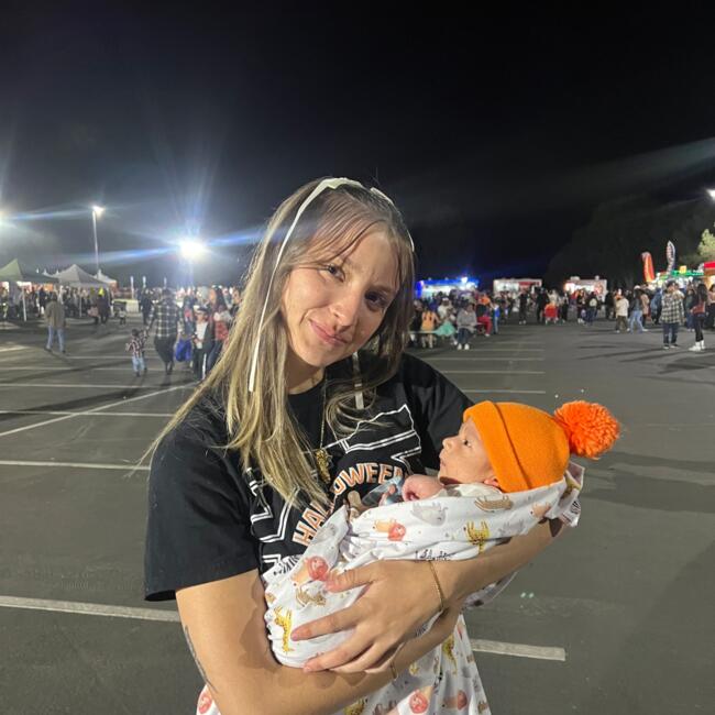 Nanny in Rosamond: Caylee