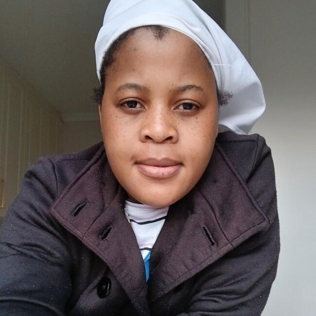 Babysitter in Somerset West: Lucy