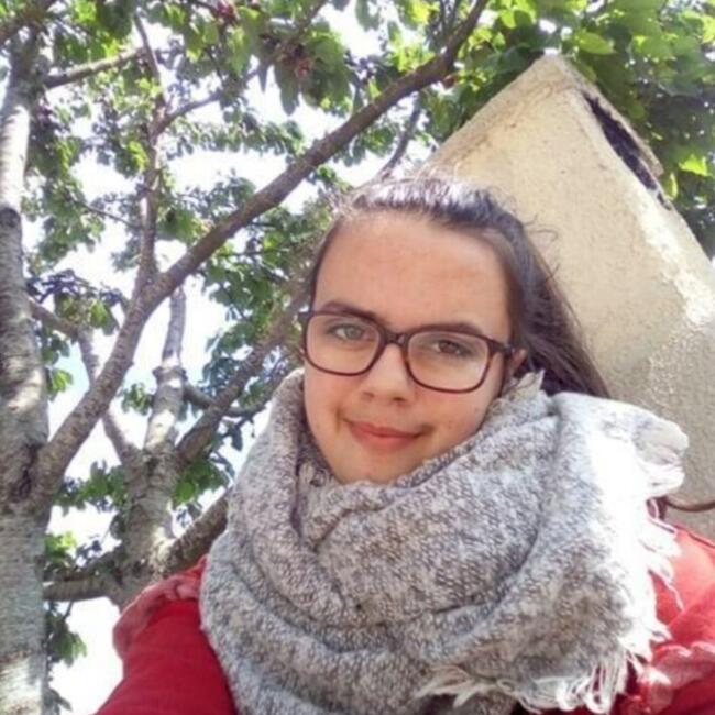 Babysitter in Véretz: Manon