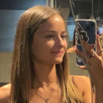 Babysitter in Tournai: Marion