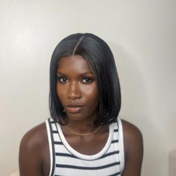 Babysitter in Sint-Lambrechts-Woluwe: Marie toure