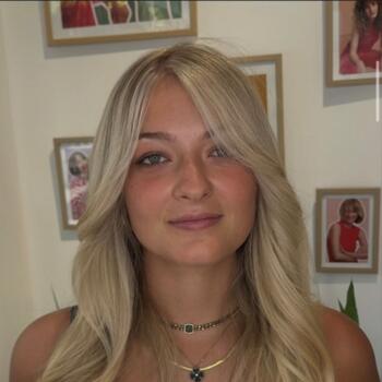 Babysitter in Nice: Aurelie