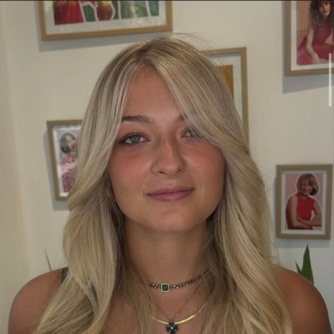 Babysitter in Nice: Aurelie