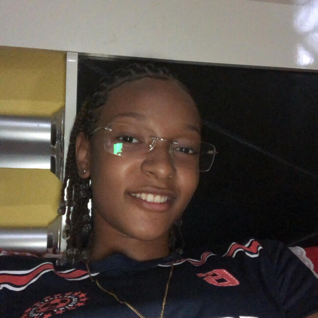 Babá em Salvador: Isabelle