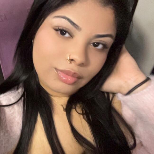 Babysitter in Alfortville: Shana