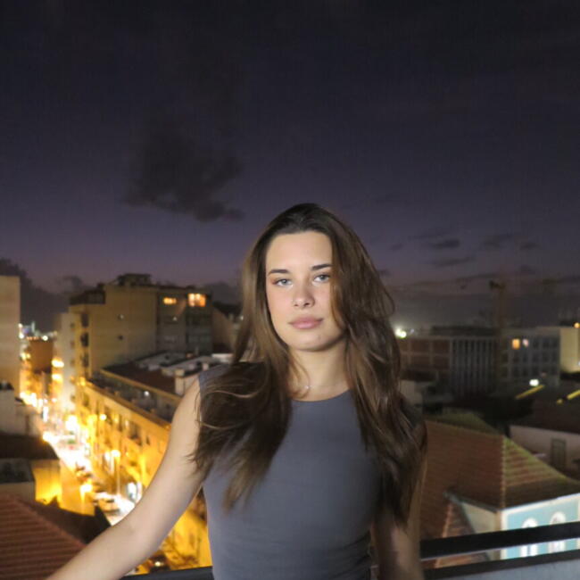 Babysitter in Vila Nova de Gaia: Ana