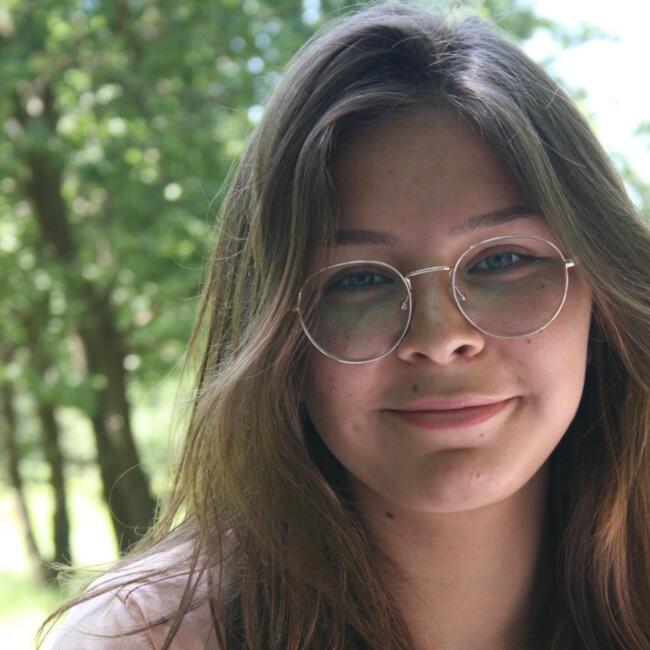 Babysitter in La Roche-sur-Yon: Mariana