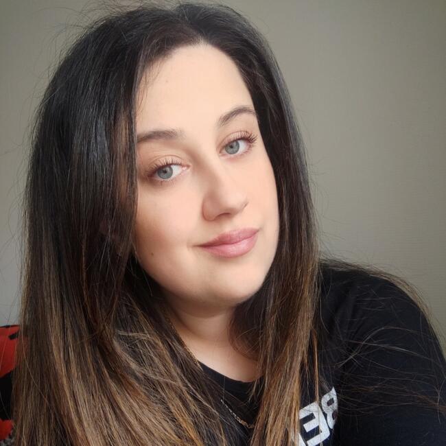 Babysitter in Bag: Alexandra