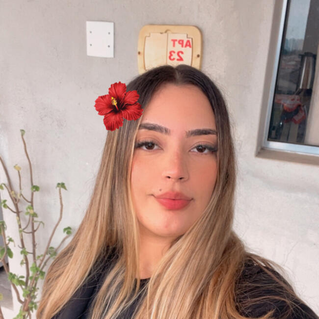 Babá em São José dos Campos: Luana Ravena