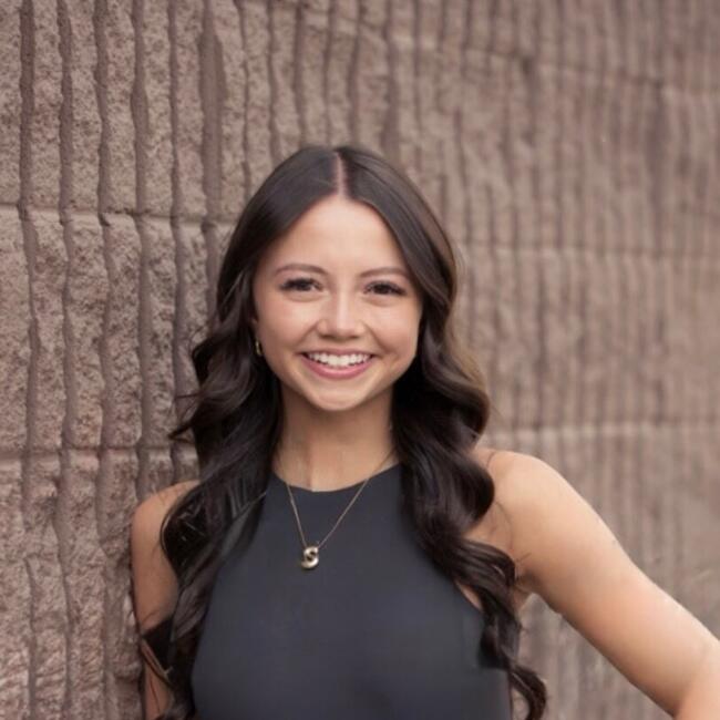 Babysitter in Edmonton: Sophie