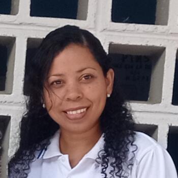 Niñera en Higuerote: Anny