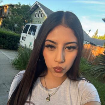 Babysitter Santa Ana: Leinna