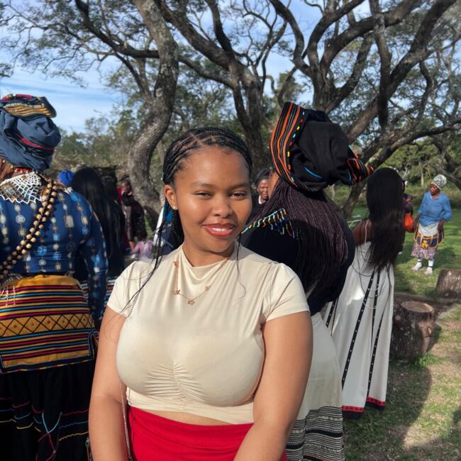 Babysitter in East London: Sesothando