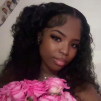 Babysitter in Chicago: Kajashia
