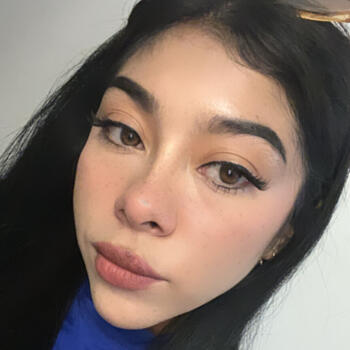 Babysitter in Cancún: Naomy