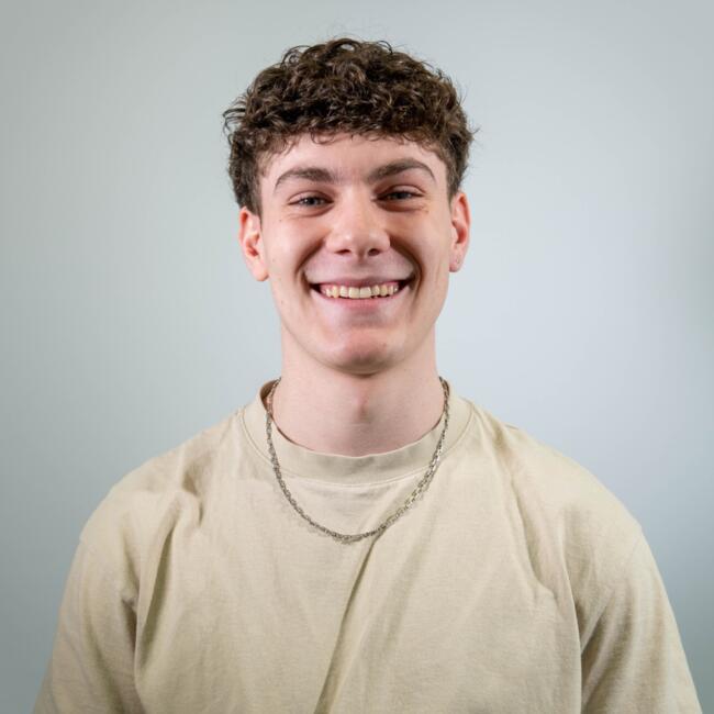 Babysitter in Laval: Davnis