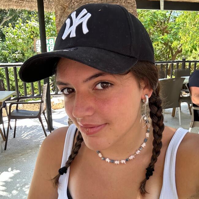 Babysitter in Senago: Elisa