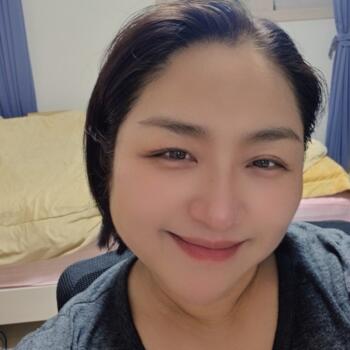 Babysitter in Gwacheon: 옥진