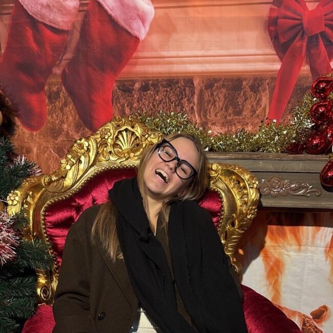 Babysitter in Tours: Meline