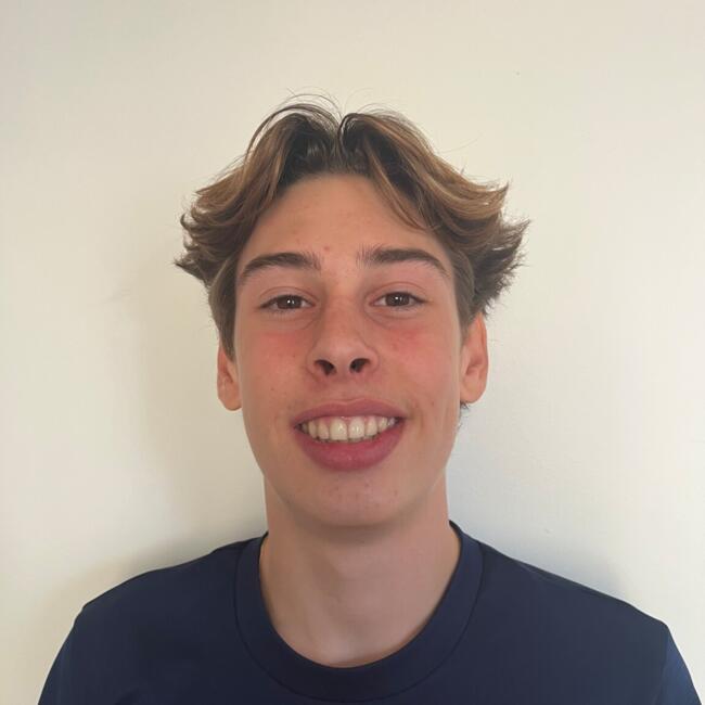 Babysitter in Paris: Timothee