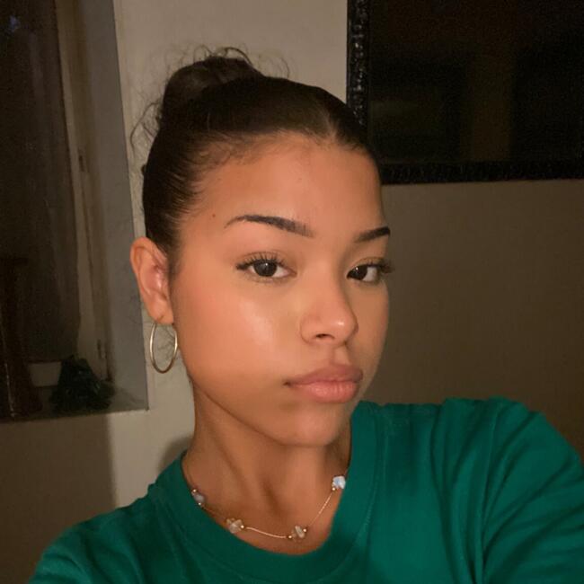 Babysitter in Clermont-Ferrand: Sohanne