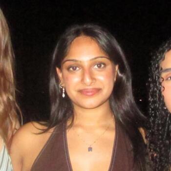 Babysitter in Auckland: Ishani Soni