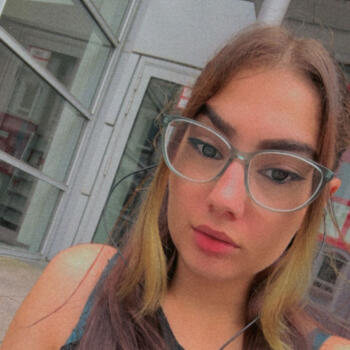 Babysitter in Pirmasens: Casey-Jean Derya