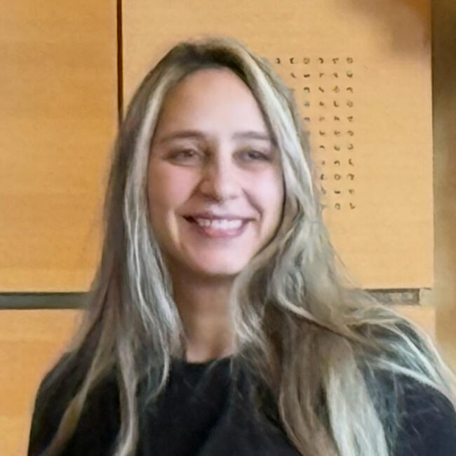 Babysitter in Suresnes: Laila