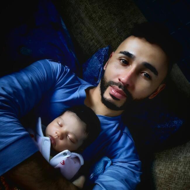 Emprego de babá em Poços de Caldas: Thiago