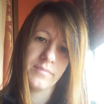 Trabalho de babysitting em Guidonia Montecelio: Trabalho de babysitting Annalisa