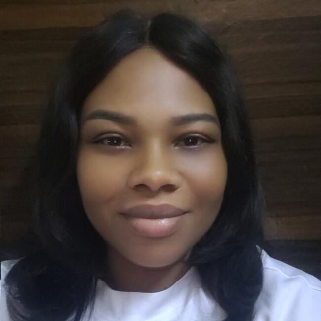 Babysitter in Ajman: Michelle