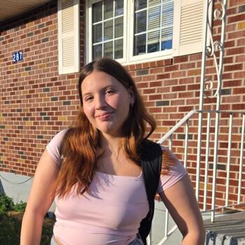 Babysitter Moncton: Jillian