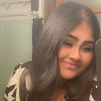 Babysitter a Milano: Nethmi