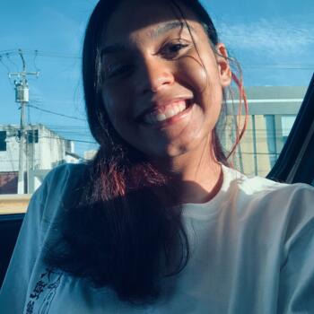 Babysitter Aracaju: Ana