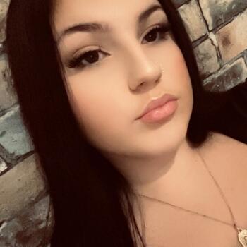 Babysitter in Boulogne-sur-Mer: Maya