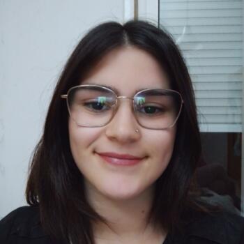 Babysitter in Sant Jaume d'Enveja: Manuela